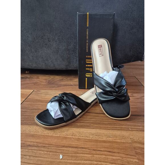 IDIFU Shoes - IDIFU Flat Sandal Womens Square Open Toe Slip On BLACK Twist Sandals Sz 8.5 s1